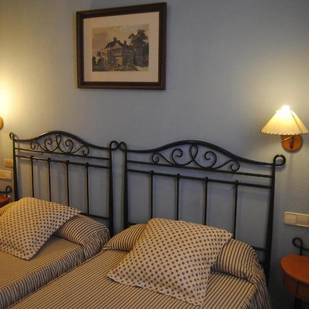 Hotel Cristina-Enea Valdeganga Pokoj fotografie